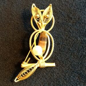 NWOT Vintage Filigree Owl Brooch